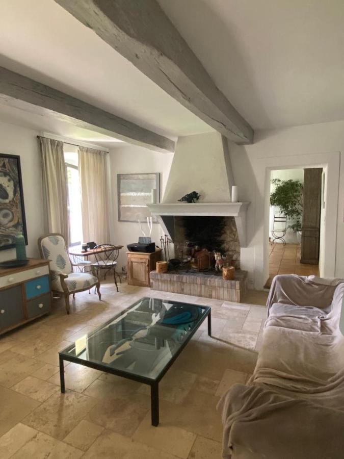 Villa Provencale Familiale Avec Piscine 格里莫 外观 照片