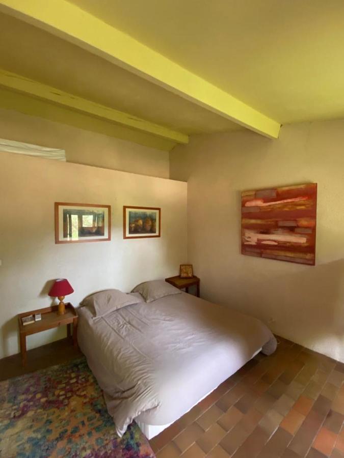 Villa Provencale Familiale Avec Piscine 格里莫 外观 照片