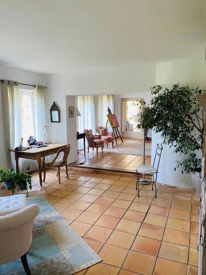 Villa Provencale Familiale Avec Piscine 格里莫 外观 照片